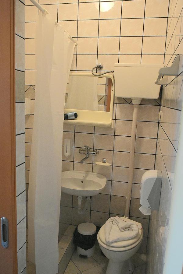 Hotel Lupus Novi Sad Eksteriør billede